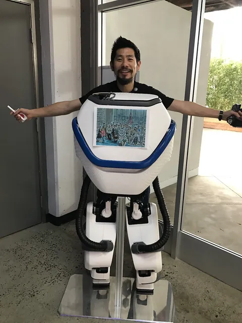 A personal photograph with a full-size robot. An encounter along the way.